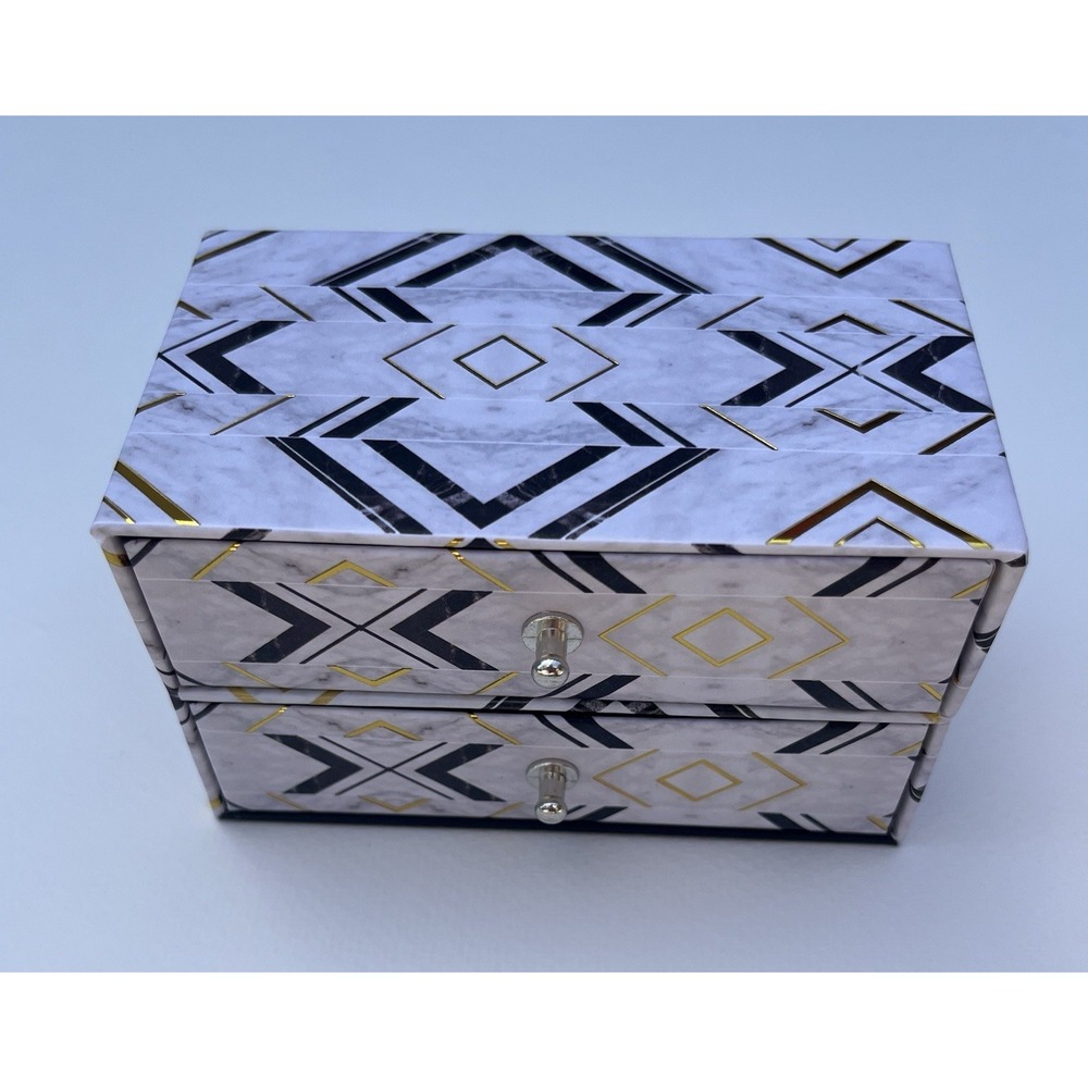 Mystery Jewelry Box Will Include‎ Seven Piece Pieces Of New Jewelry